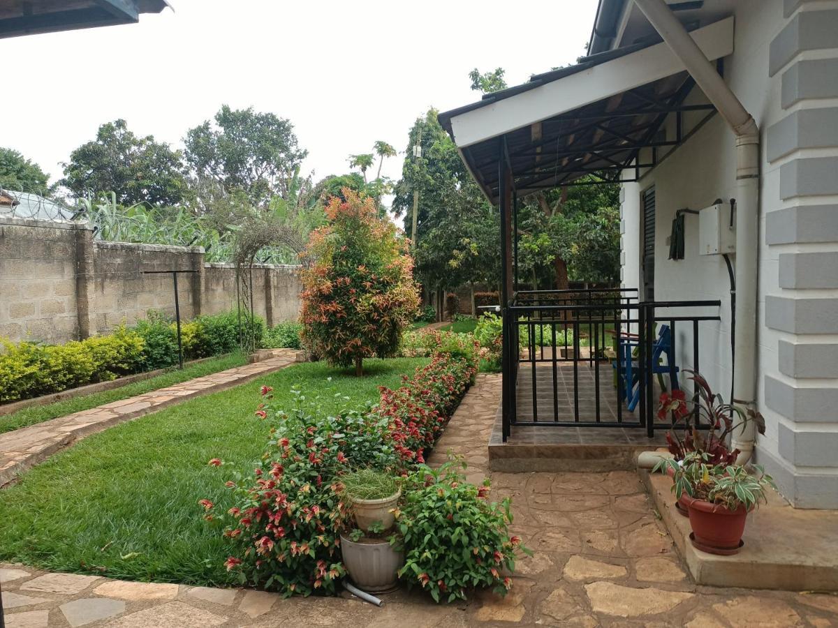 Aivilo Home Entebbe Exterior foto